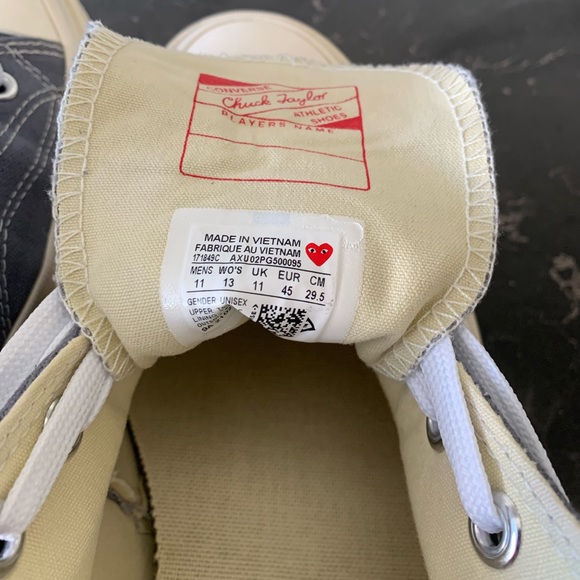 Converse x Comme des Garcons PLAY Chuck 70 Low Top - Picture 4 of 9